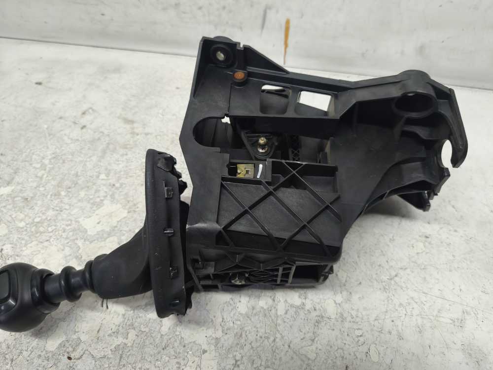 TRINGLERIE DE CHANGEMENT DE VITESSE CITROEN/PEUGEOT - Vue 3